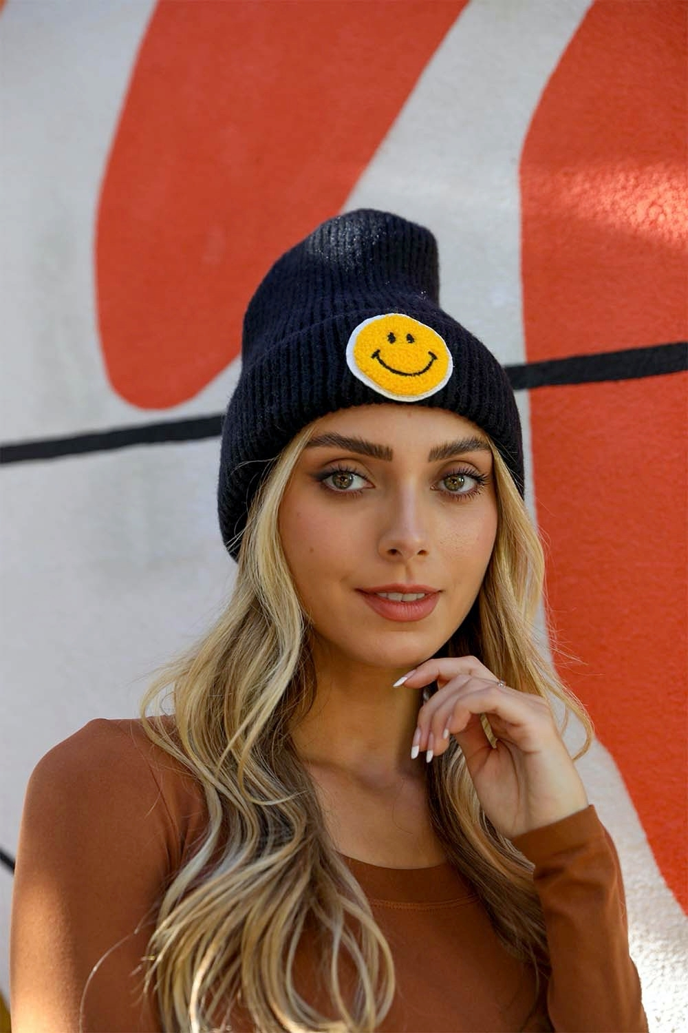 Beanie - Smiley - Black-hotRAGS.com