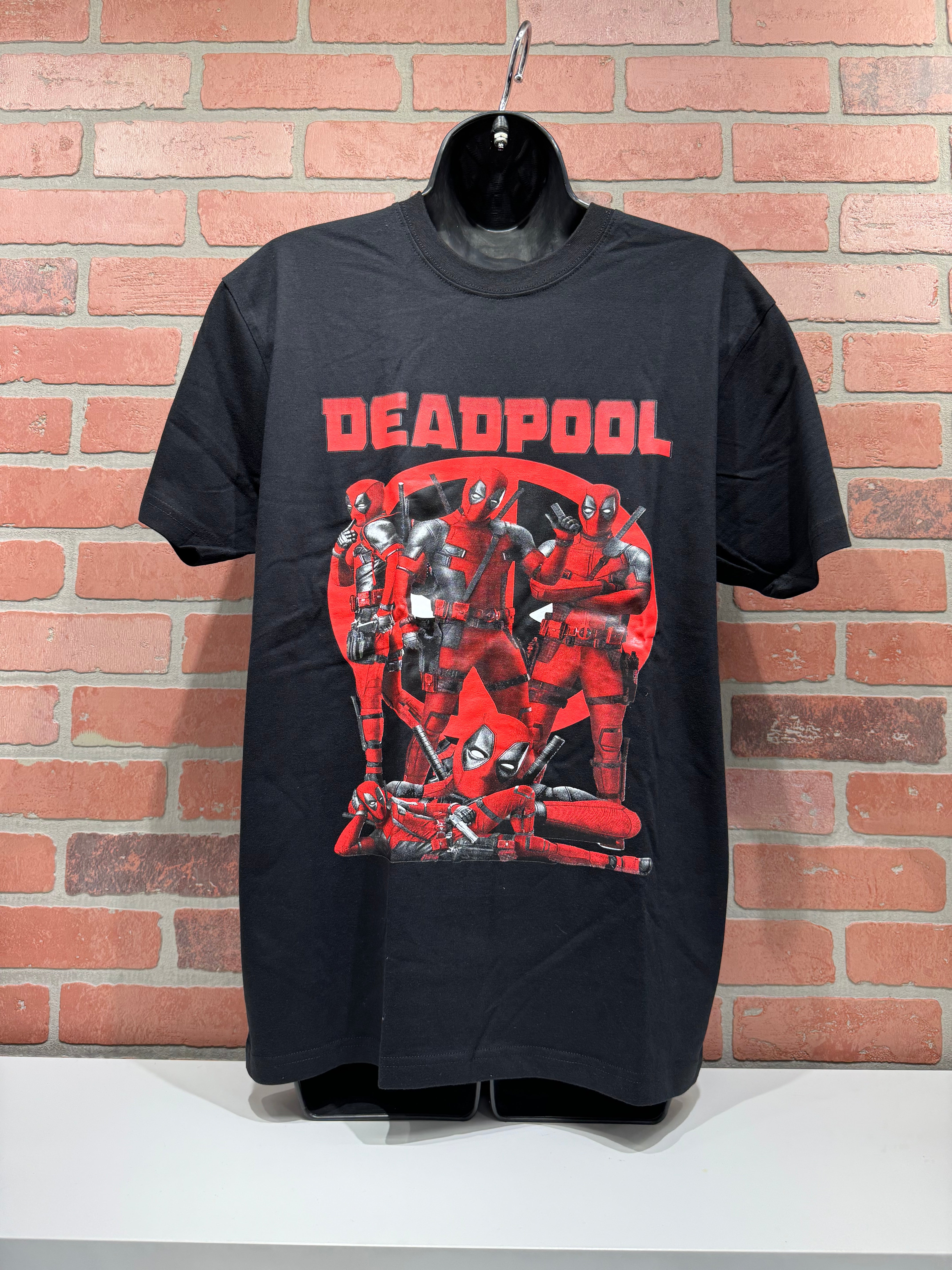 T Shirt - Dead Pool Standing-hotRAGS.com