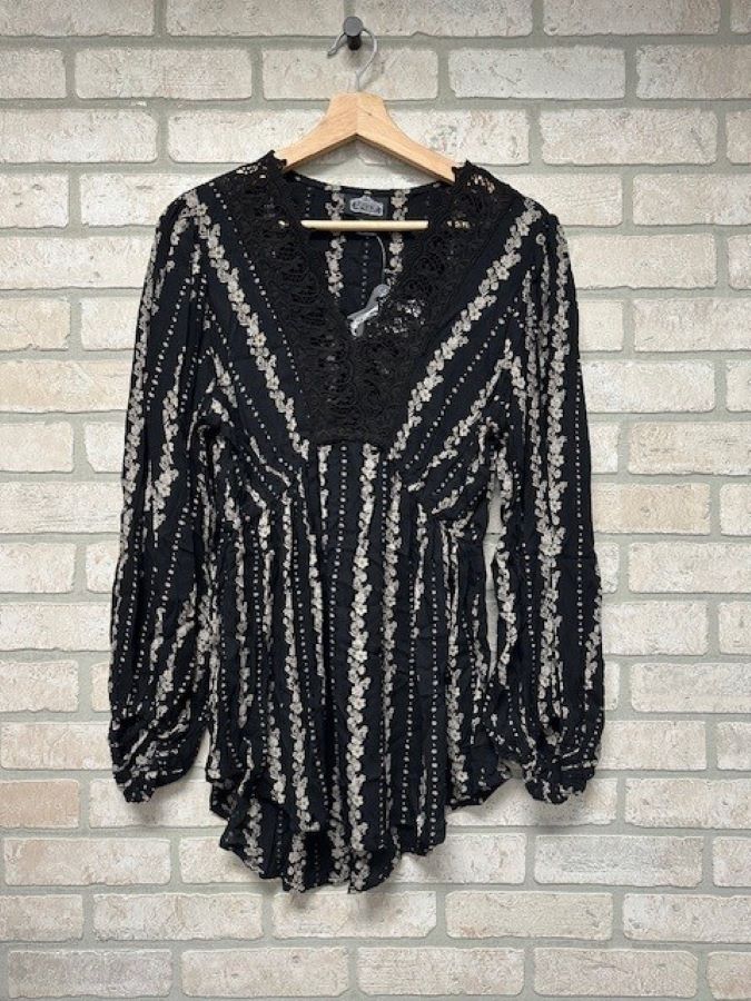 Jr Top - Long Sleeve Boho - Black-hotRAGS.com