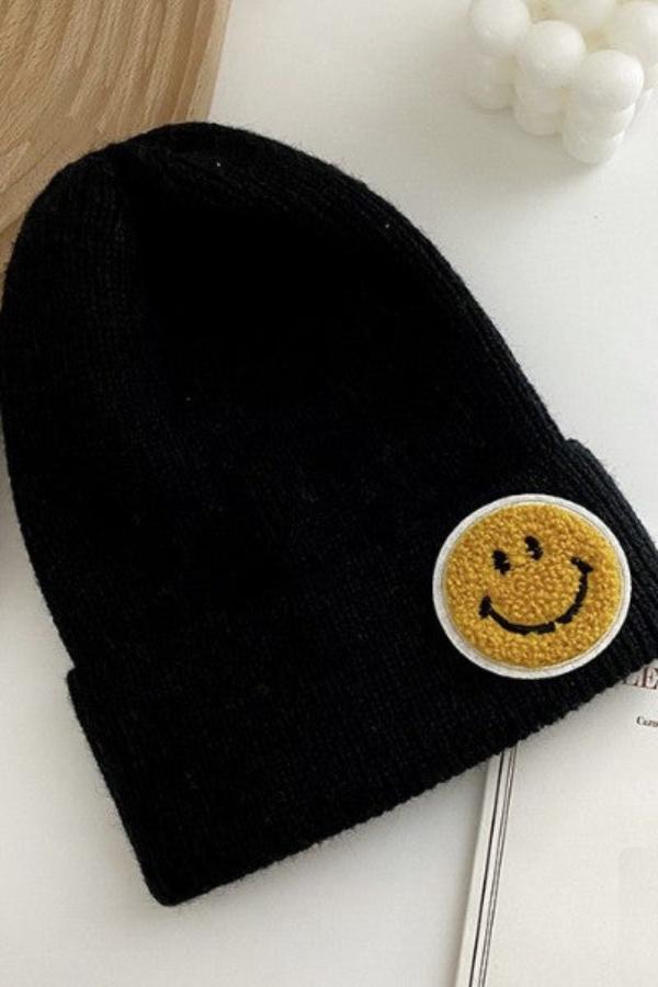 Beanie - Smiley - Black-hotRAGS.com