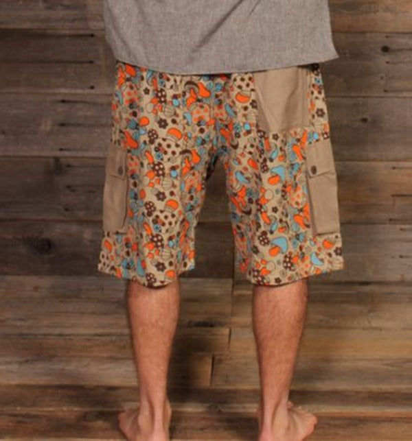 Wonderland Shorts Woven Cotton Retro Mushroom Mens Shorts-hotRAGS.com